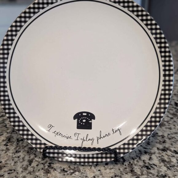 Rare 2004 Barbie 45th Anniversary Plate Set – Set of 4 Ceramic Collector Plates - Picture 5 of 6